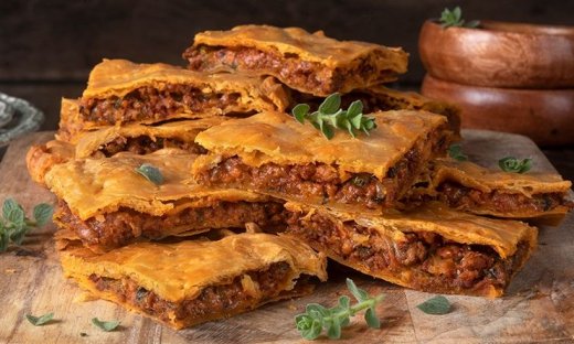 Κιμαδόπιτα κουρού από τον Άκη Πετρετζίκη