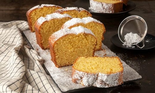 Φτιάξτε ένα λαχταριστό και παραδοσιακό κέικ πορτοκάλι όπως ο Άκης Πετρετζίκης