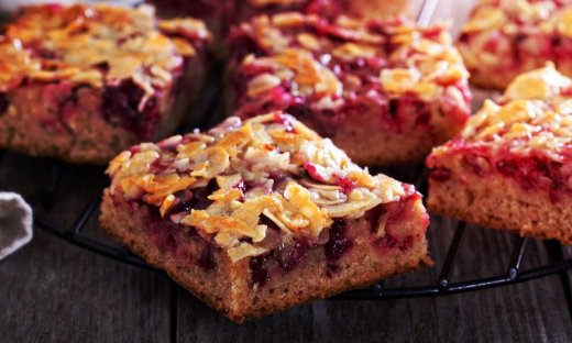 Νηστίσιμο γλυκό με βρόμη, πορτοκάλι και ελάχιστη ζάχαρη