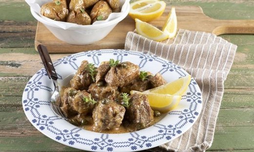 Χοιρινό λεμονάτο στη χύτρα ταχύτητας από τον Άκη Πετρετζίκη