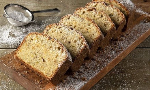 Κέικ με ούζο από τον Άκη Πετρετζίκη