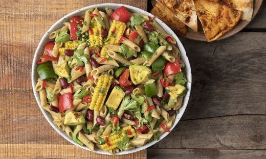 Healthy μεξικάνικη σαλάτα ζυμαρικών (high protein) από τον Άκη Πετρετζίκη