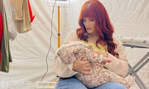 Η νέα φωτό της Μαίρης Συνατσάκη με την κόρη της & η προσπάθεια απώλειας βάρους με Έβερεστ