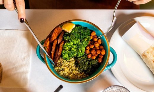 Με τo burrito bowl της Kardashian θα κάνεις τέλειο σώμα