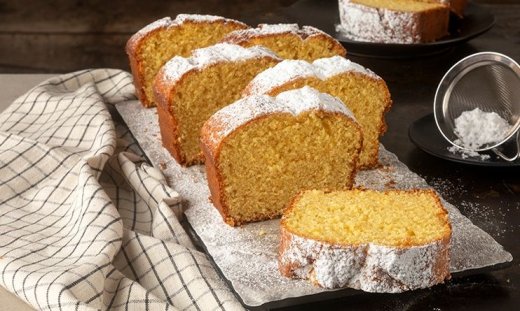 Ένα νόστιμο και εύκολο κέικ πορτοκάλι από τον Άκη Πετρετζίκη