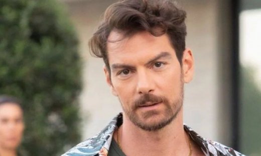 Ο λόγος που η συνάντηση Κουκουράκη - Διδασκάλου στο «Μαύρο Ρόδο» έγινε viral και έφερε συγκίνηση