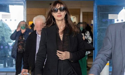 Η Monica Bellucci με το κοστούμι της «εκδίκησης» στην Ελλάδα- Το μυστικό της εμφάνισης