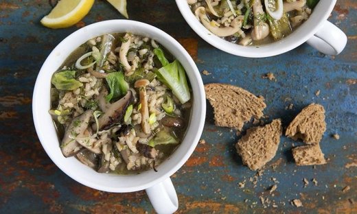 Vegan μαγειρίτσα από τον Άκη Πετρετζίκη!