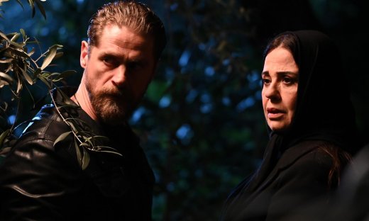 Σασμός: Ο Μαθιός ανακαλύπτει το όπλο στα χέρια του Βρουλάκη