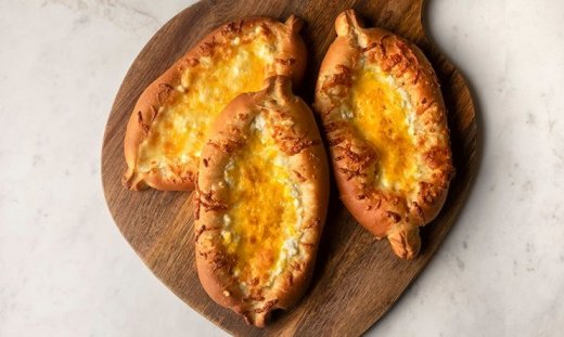 Πεϊνιρλί χατσαπούρι από τον Άκη Πετρετζίκη!