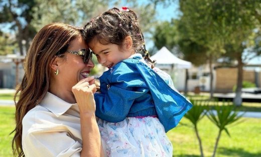 Ελένη Χατζίδου: Δεν χαλά χατίρι στην κόρη της