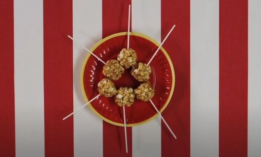 Pop corn pops με φυστικοβούτυρο