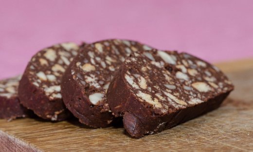 Η κλασική συνταγή για σοκολατένιο κορμό