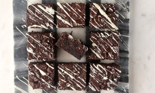 Το απόλυτο γλυκό από τον Άκη Πετρετζίκη! Brownies στη φριτέζα αέρος