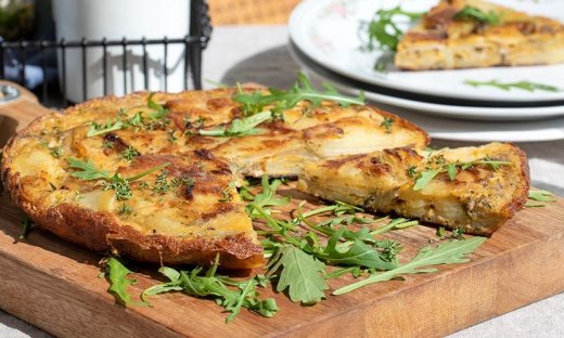 Αν έχεις λαχταρίσει να φας μια ισπανική τορτίγια ο Άκης Πετρετζίκης έχει την απόλυτη συνταγή