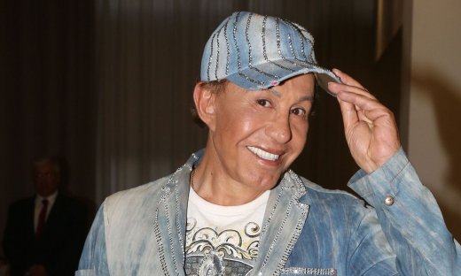 Γιάννης Φλωρινιώτης: Τα δύο αντικείμενα που θα βάλουν στο φέρετρo και το κοστούμι που θα φορά