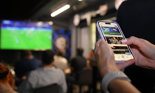 Μοναδική ποδοσφαιρική βραδιά σε κατάστημα ΟΠΑΠ στο Γαλάτσι