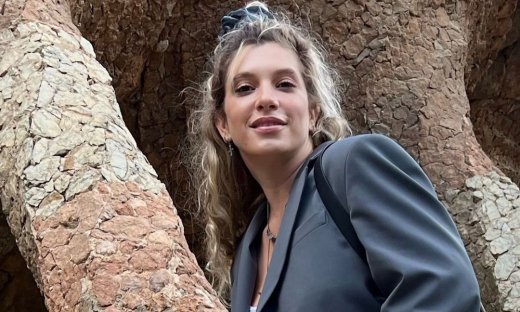 Σύλβια Δεληκούρα: «Στο “Θα βρεις τον δάσκαλό σου” σταματούσαν τα γυρίσματα από το γέλιο»