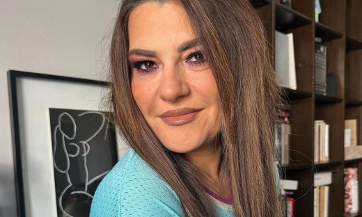 Η μεγάλη αλλαγή στην εμφάνιση της Κατερίνας Ζαρίφη και η «τοξική θετικότητα»