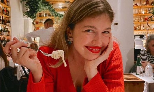 Ανδριολάτου: Τρέλανε τους ξένους fans του Maestro και να πώς τη χαρακτήρισαν