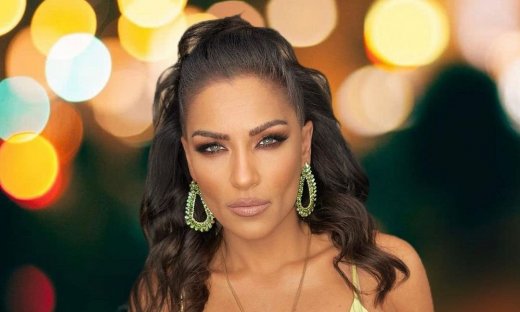 Ειρήνη Μερκούρη: «Είμαι αυθεντική τσιγγάνα. Δεν θα γινόμουν ποτέ καλογριά. Είμαι κατά των πλαστικών»