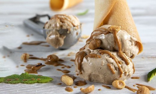 Vegan παγωτό με 2 υλικά από τον Άκη Πετρετζίκη