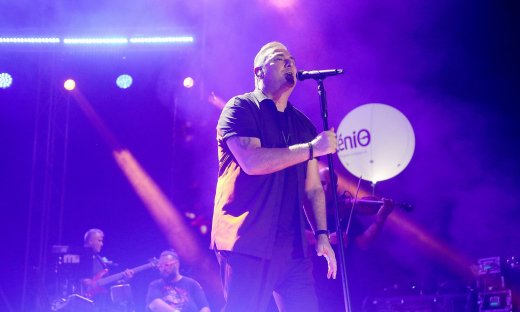 Αντώνης Ρέμος: Η συνεργασία - έκπληξη με τη Φουρέιρα, η κόρη του και η τηλεοπτική του επιστροφή