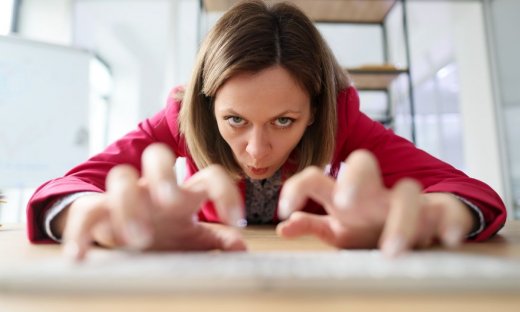 Σήμερα 06/07:  Επίθεση σε όλα τα μέτωπα