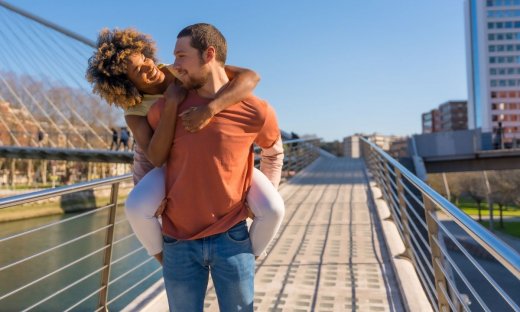 Γι' αυτά τα ζώδια, σύνορα και διακρίσεις η αγάπη δε γνωρίζει