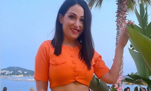 Με top και σορτσάκι η Ιωάννα Παλιοσπύρου  αποκάλυψε αυτό που θέλαμε όλοι να τη ρωτήσουμε