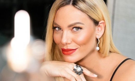 Η σύγκριση της Ιωάννας Μαλέσκου με την Margot Robbie και το story με τη Barbie