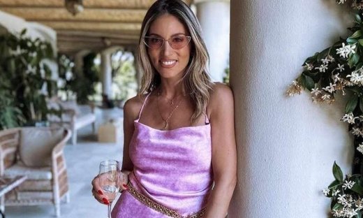 Αθηνά Οικονομάκου: Κάθισε δίπλα στον κιθαρίστα των Guns N' Roses