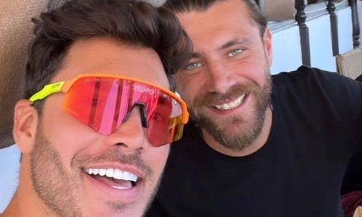 Ο Νίκος Μπάρτζης με Ασημακόπουλο και Σχίζα στη Μύκονο