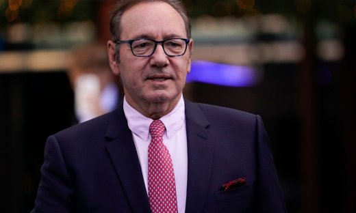 Κέβιν Σπέισι: Γενέθλια για τον ηθοποιό – Τα Όσκαρ, η σπουδαία καριέρα και οι «σκιές» των σκανδάλων!