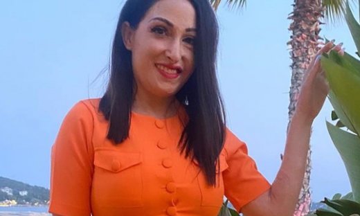 Το τέλειο κοντινό της Ιωάννας Παλιοσπύρου με την εξέλιξη της