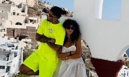 «-Τι έχεις; -Τίποτα»: Οι viral φωτό των Mente Fuerte - Σολωμού, η αλλαγή στο μαλλιά & τα looks