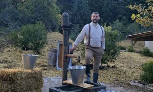 Το τραγούδι του Κουτσόπουλου για τη Φάρμα λατρεύτηκε από τους φανς του