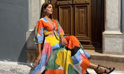 H Σταματίνα Τσιμτσιλή με νέο look λίγο πριν την πρεμιέρα της