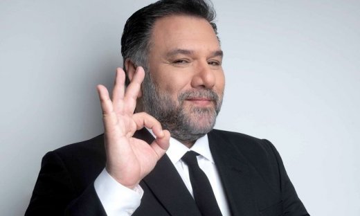 The 2Night Show: Πρεμιέρα για τον Γρηγόρη Αρναούτογλου στις 2 Οκτωβρίου