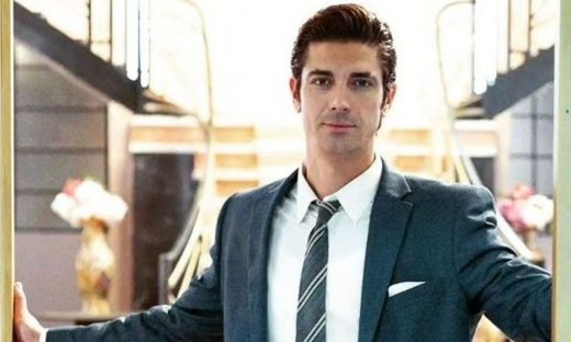 Ο Γκοτσόπουλος έγινε το είδωλο του Twitter μετά το φλερτ στην Αμαλία