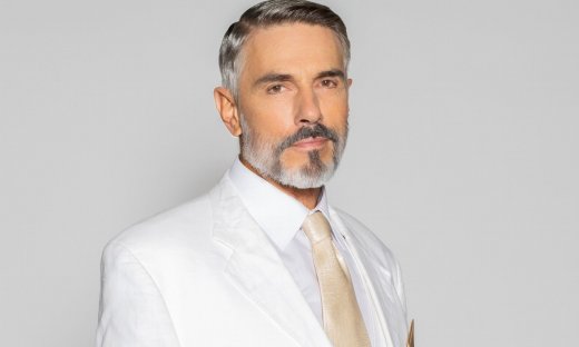 Σταύρος Ζαλμάς: Ο ήρωάς μου θα βιώσει πολλές ανατροπές