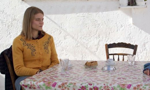 Η Παραλία: Η Υπατία ανησυχεί για την κατάσταση του αγαπημένου της θείου