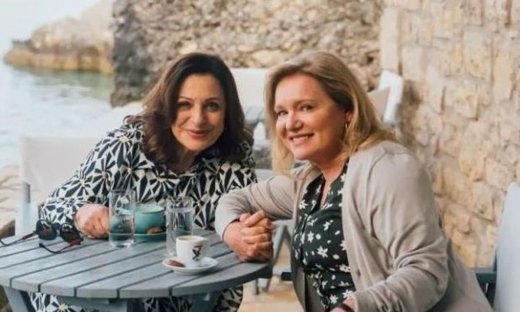 Καβογιάννη - Αλεξίου ποζάρουν μαζί και οι ξένοι φανς τις αποθεώνουν