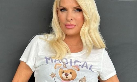 H πιθανή αιτία του ταξιδιού της Μενεγάκη στο Λονδίνο με τη Λάουρα