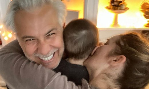 Χάρης Χριστόπουλος-Ανίτα Μπράντ: To αυτοκινούμενό τους δεν έχει να ζηλέψει τίποτα από το σπίτι τους