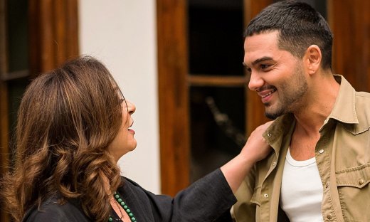 Χάρις Αλεξίου - Χρήστος Μάστορας: Η συνεργασία που αγκάλιασε το κοινό κατακτά τα charts