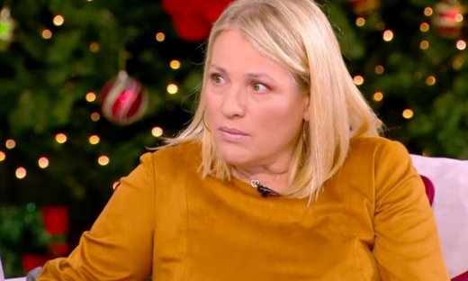 Τουμασάτου: «Δεν με ενδιαφέρει η κριτική κανενός. Όταν εγώ πονάω πού είναι όλη αυτή η κοινωνία;»