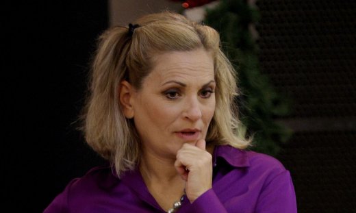 «Αρνούμαι να ενηλικιωθώ», δηλώνει η Θεοφανία Παπαθωμά και εξηγεί με ποιους τα βρίσκει καλύτερα!