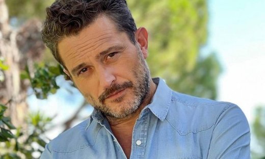 Γιώργος Καραμίχος: «Μου έχουν ευχηθεί από περιοδικά μέχρι & ‘να πεθάνω’»