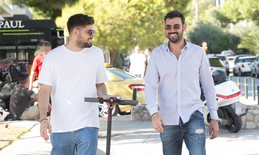 Δύσκολες ώρες για τον Νίκο Πολυδερόπουλο - Πέθανε ο 28χρονος αδερφός του, Παντελής